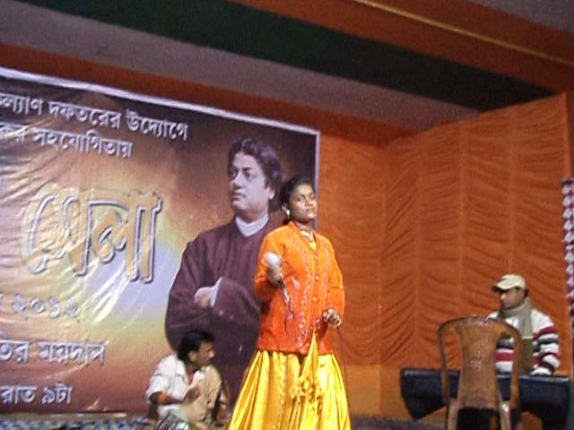  - Manasa Pandit singing baul song at katwa 1 vivek mela at srikhanda